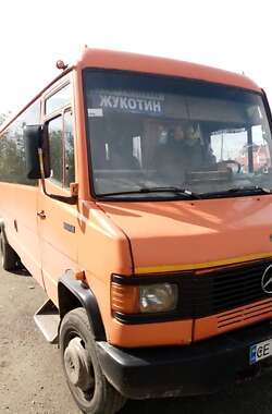 Туристический / Междугородний автобус Mercedes-Benz T2 1995 в Коломые