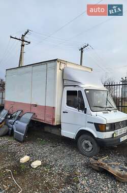 Вантажний фургон Mercedes-Benz T2 1988 в Новоархангельську