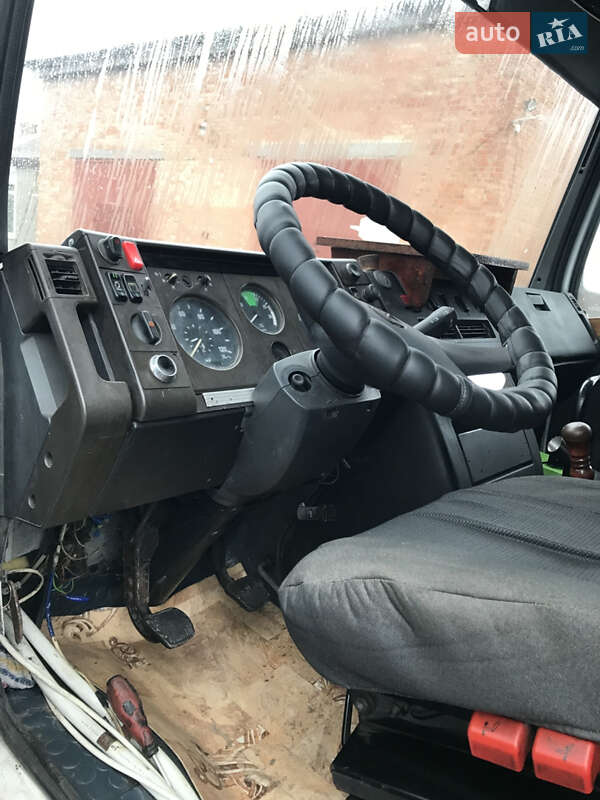 Городской автобус Mercedes-Benz T2 1996 в Долинской