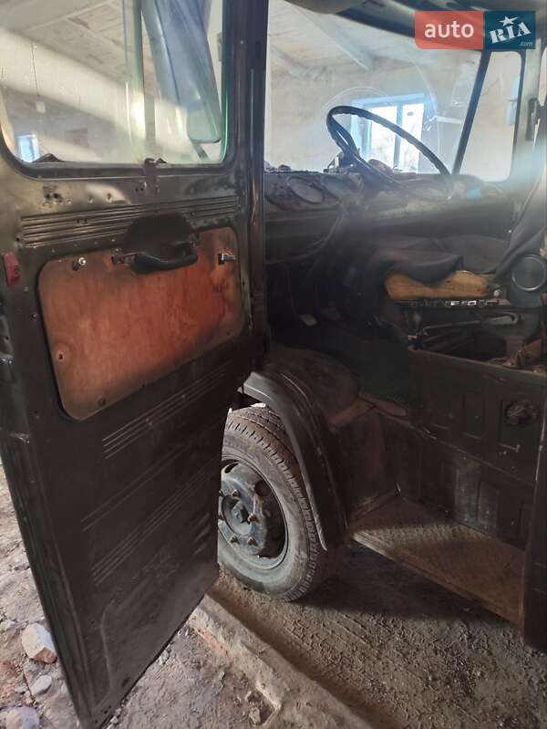 Борт Mercedes-Benz T2 1979 в Каменке-Бугской