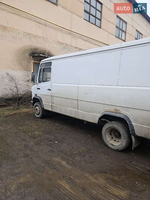Вантажний фургон Mercedes-Benz T2 1995 в Ужгороді фото 10 Вантажний фургон Mercedes-Benz T2 1995 в Ужгороді