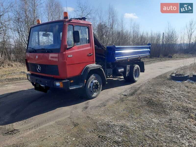 Mercedes-Benz T2 1993