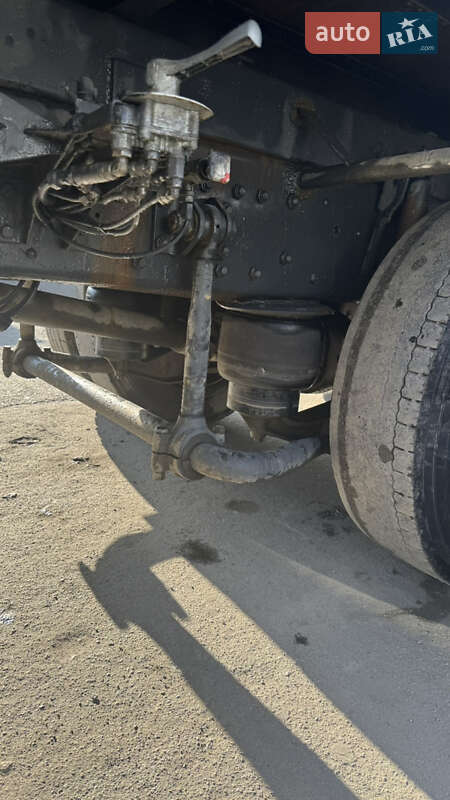 Кран-манипулятор Mercedes-Benz T2 1980 в Славуте