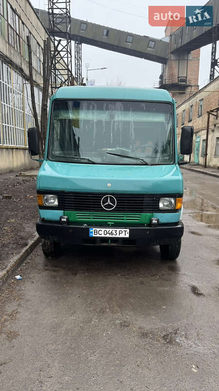 Mercedes-Benz T2 1996