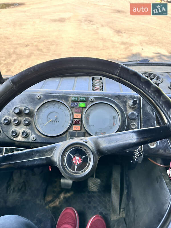 Борт Mercedes-Benz T2 1975 в Звенигородке