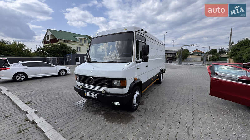 Вантажний фургон Mercedes-Benz T2 1995 в Одесі