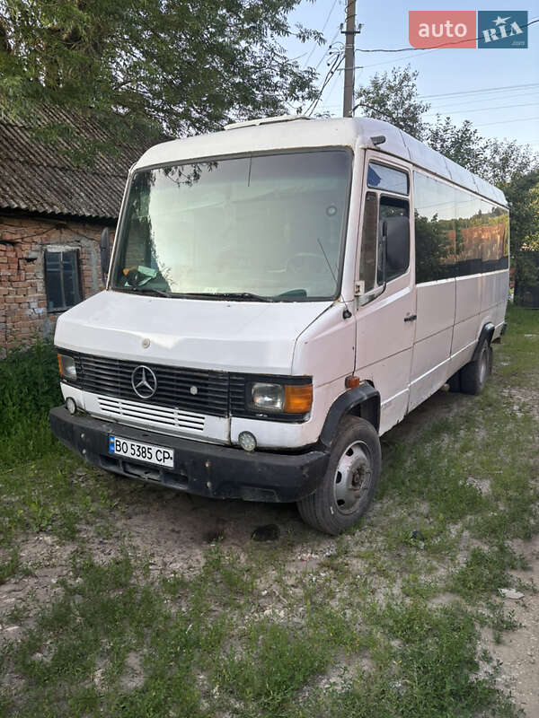 Mercedes-Benz T2 1995