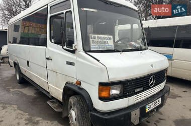 Приміський автобус Mercedes-Benz T2 1987 в Кам'янець-Подільському