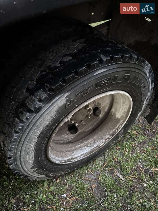 Приміський автобус Mercedes-Benz T2 1994 в Дунаївцях