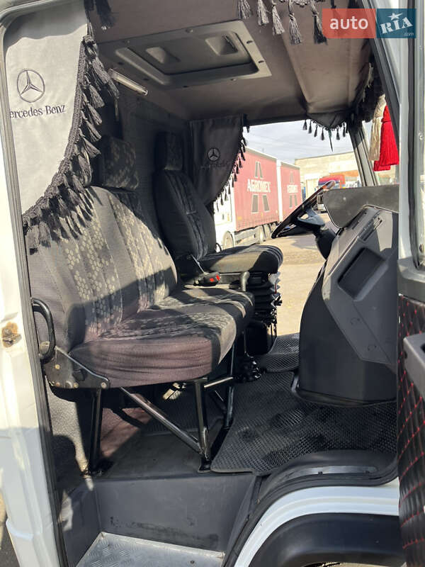 Грузовой фургон Mercedes-Benz T2 1991 в Хмельницком