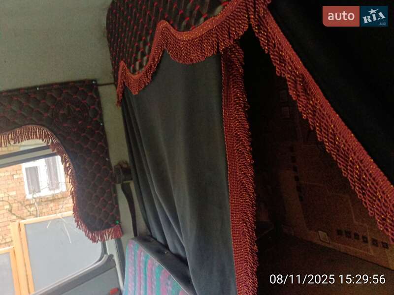 Грузовой фургон Mercedes-Benz T2 1994 в Коломые