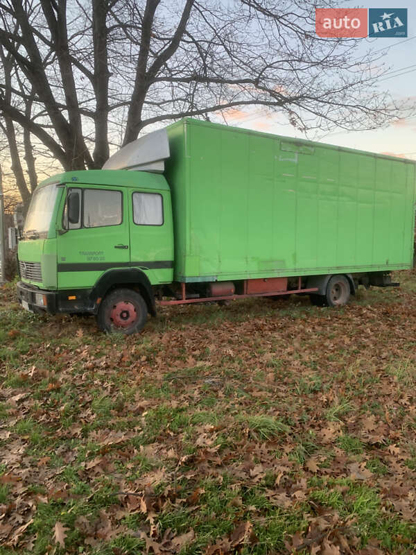 Mercedes-Benz T2 1995 Mercedes-Benz T2 1995