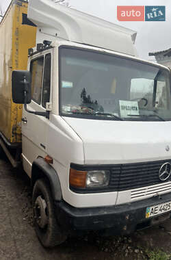 Грузовой фургон Mercedes-Benz T2 1996 в Днепре