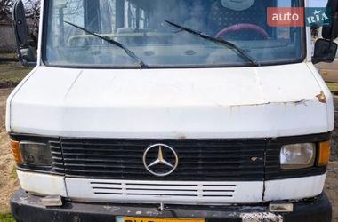 Микроавтобус Mercedes-Benz T2 1995 в Кучургане
