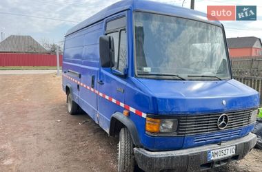 Грузовой фургон Mercedes-Benz T2 1995 в Коростене