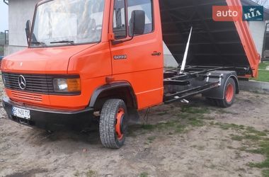 Самоскид Mercedes-Benz T2 1995 в Мостиській