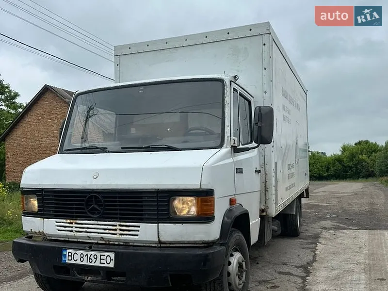 Mercedes-Benz T2 1994