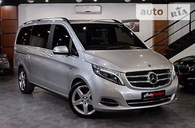 Мінівен Mercedes-Benz V-Class 2014 в 