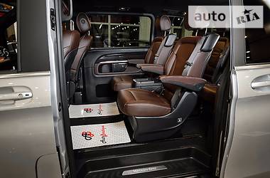 Мінівен Mercedes-Benz V-Class 2014 в 