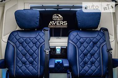 Мінівен Mercedes-Benz V-Class 2019 в 