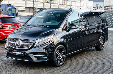 Минивэн Mercedes-Benz V-Class 2019 в 