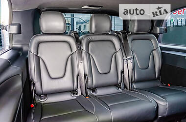 Минивэн Mercedes-Benz V-Class 2019 в 