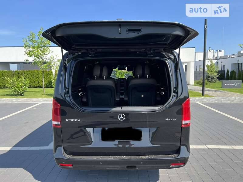 Мінівен Mercedes-Benz V-Class 2021 в Мукачевому