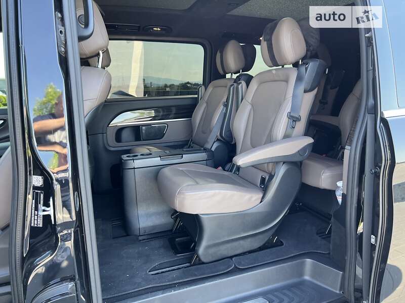 Мінівен Mercedes-Benz V-Class 2021 в Мукачевому
