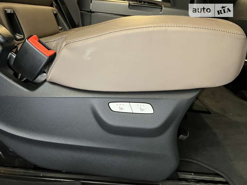 Мінівен Mercedes-Benz V-Class 2021 в Мукачевому