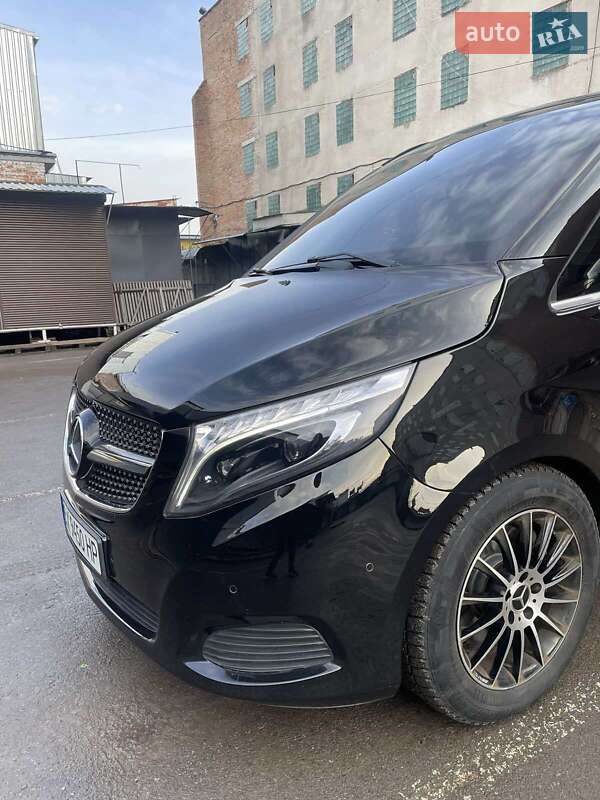 Минивэн Mercedes-Benz V-Class 2016 в Хмельницком