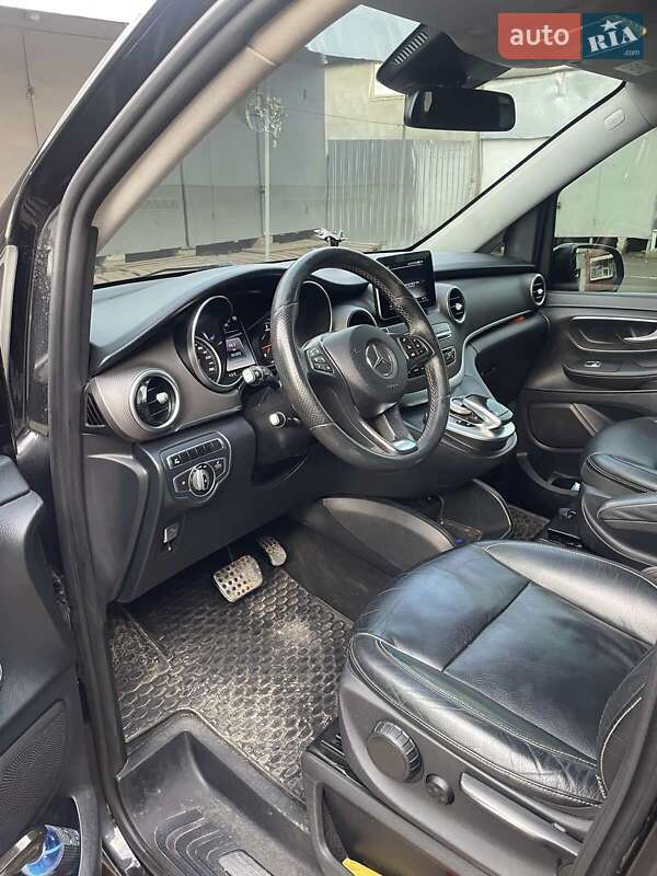Минивэн Mercedes-Benz V-Class 2016 в Хмельницком