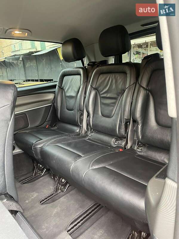 Минивэн Mercedes-Benz V-Class 2016 в Хмельницком