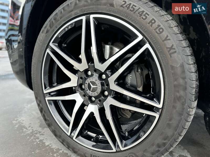 Мінівен Mercedes-Benz V-Class 2023 в Києві