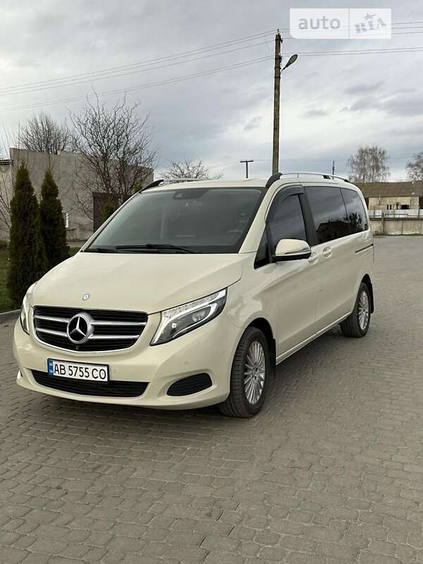 Минивэн Mercedes-Benz V-Class 2016 в Ильинцах