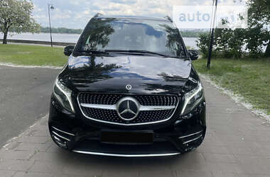 Мінівен Mercedes-Benz V-Class 2021 в Києві