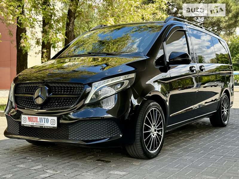 Минивэн Mercedes-Benz V-Class 2020 в Днепре