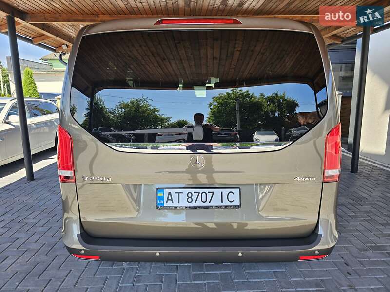 Минивэн Mercedes-Benz V-Class 2015 в Коломые