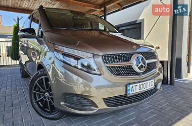 Минивэн Mercedes-Benz V-Class 2015 в 