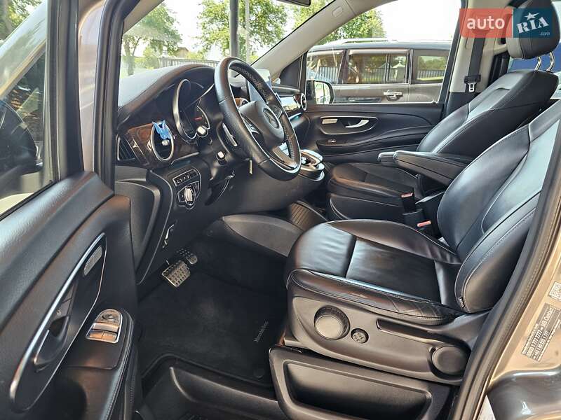 Минивэн Mercedes-Benz V-Class 2015 в Коломые