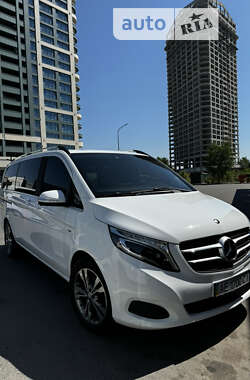 Mercedes-Benz V-Class 2015