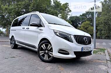 Минивэн Mercedes-Benz V-Class 2015 в Одессе