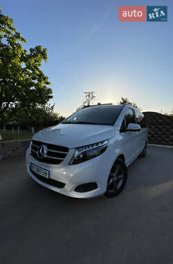 Mercedes-Benz V-Class 2015