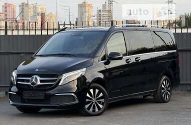 Мінівен Mercedes-Benz V-Class 2021 в Києві