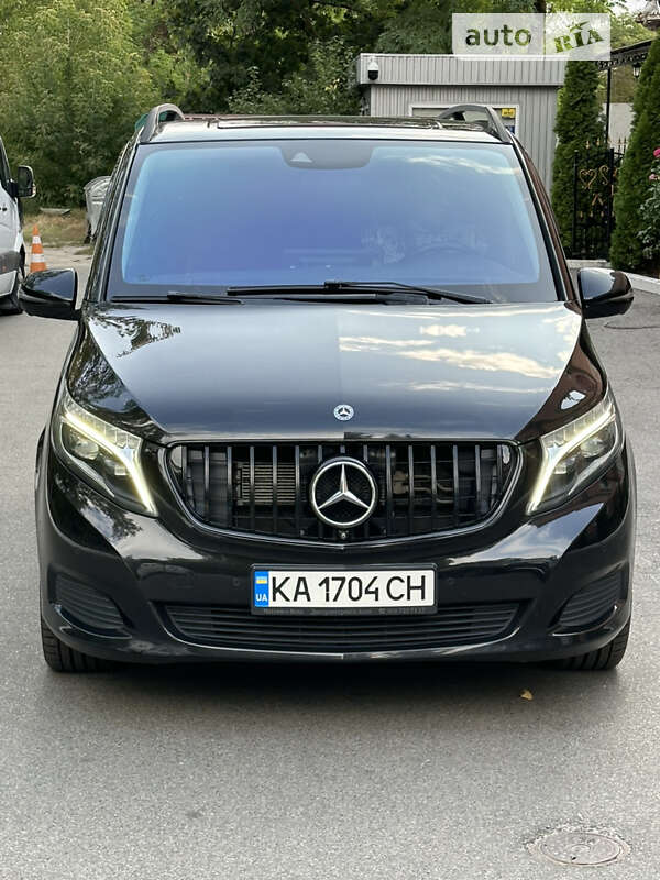 Мінівен Mercedes-Benz V-Class 2018 в Києві