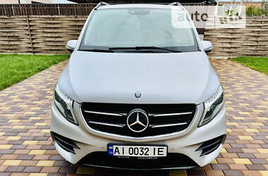 Минивэн Mercedes-Benz V-Class 2016 в Киеве