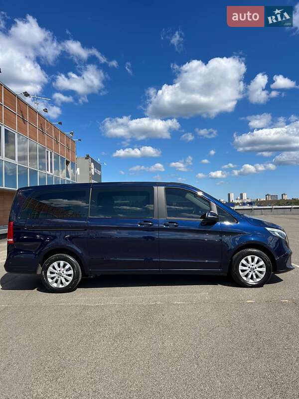 Минивэн Mercedes-Benz V-Class 2021 в Киеве