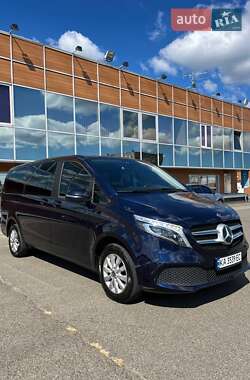 Mercedes-Benz V-Class 2021