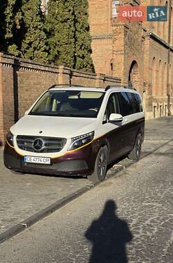 Минивэн Mercedes-Benz V-Class 2023 в Черновцах