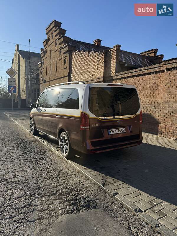 Мінівен Mercedes-Benz V-Class 2023 в Чернівцях
