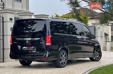 Мінівен Mercedes-Benz V-Class 2022 в 